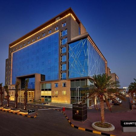 Courtyard By Marriott Jubail Hotel Екстериор снимка