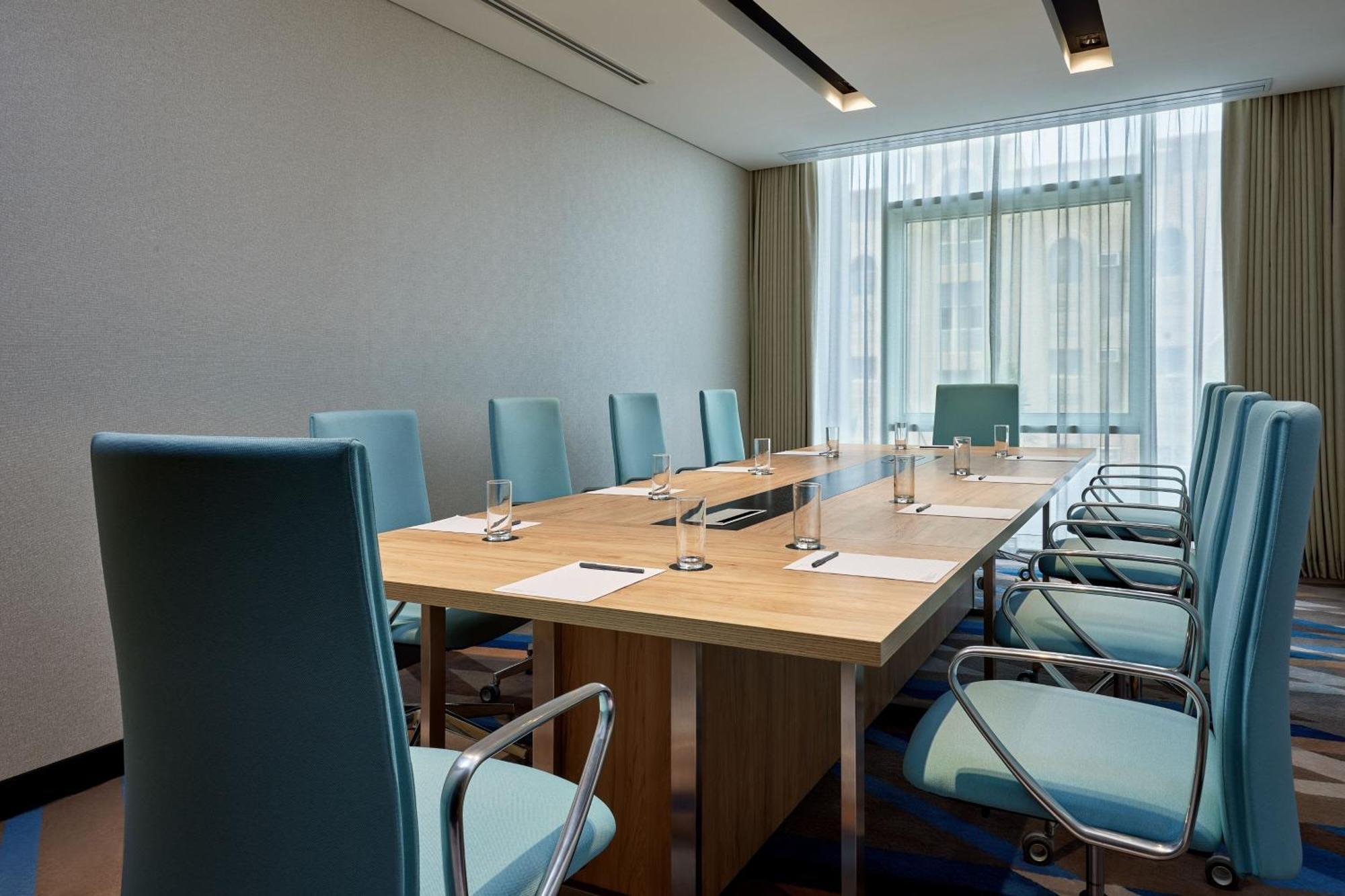 Courtyard By Marriott Jubail Hotel Екстериор снимка