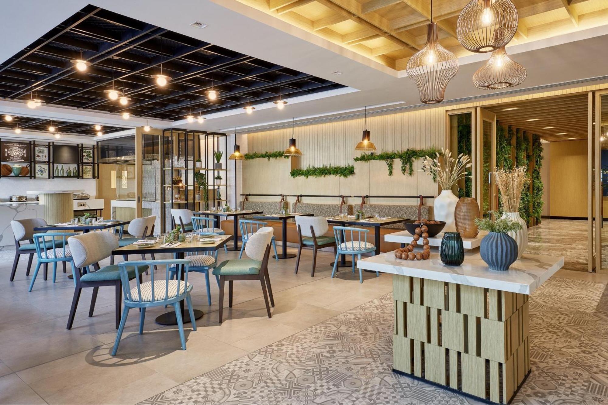Courtyard By Marriott Jubail Hotel Екстериор снимка