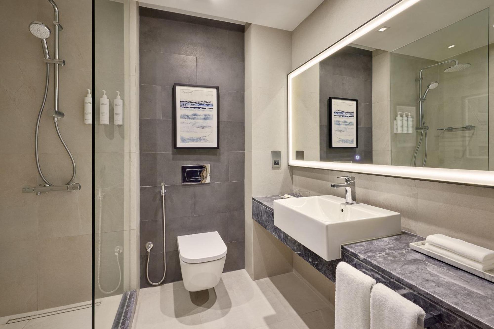 Courtyard By Marriott Jubail Hotel Екстериор снимка