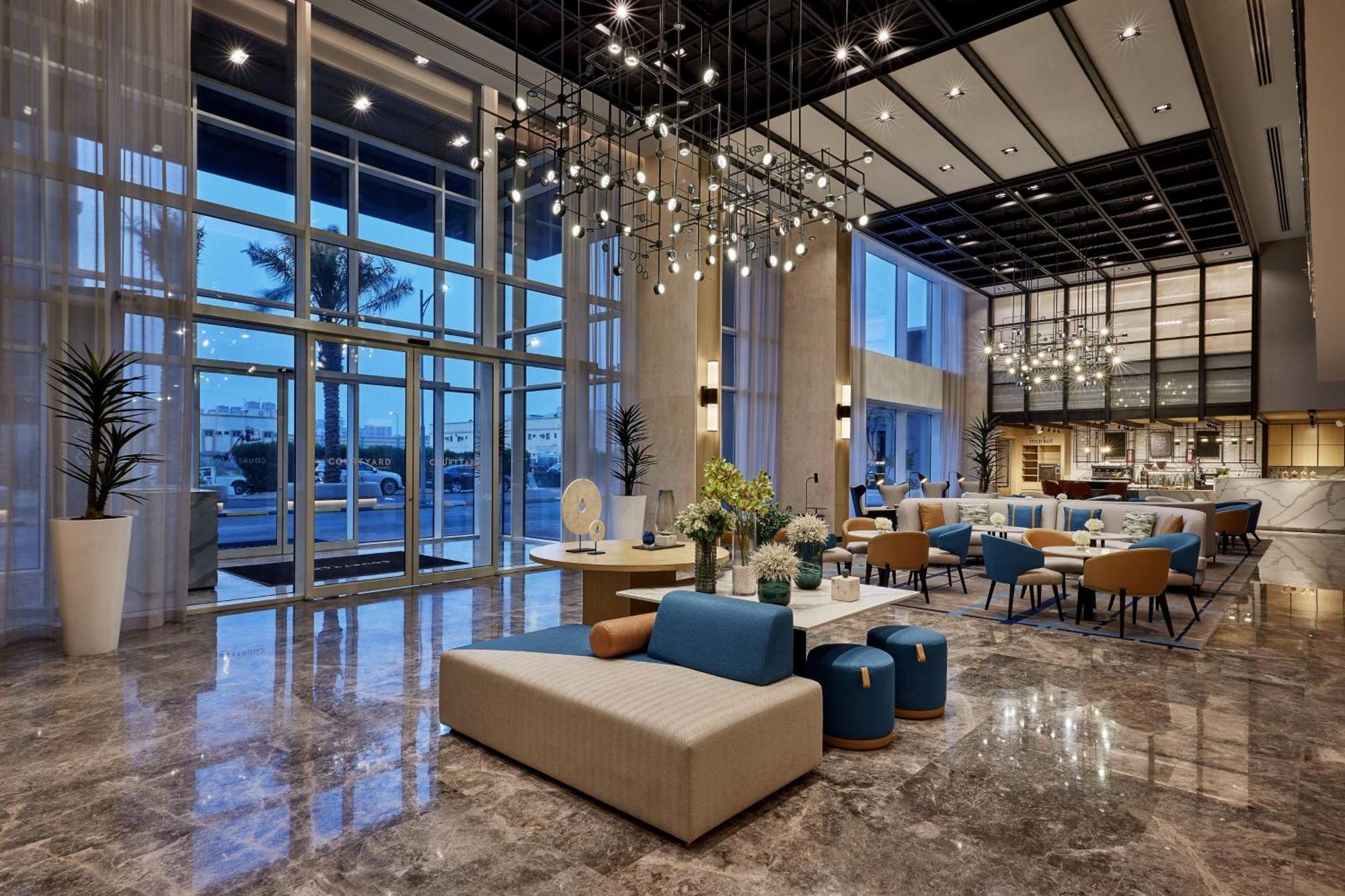 Courtyard By Marriott Jubail Hotel Екстериор снимка