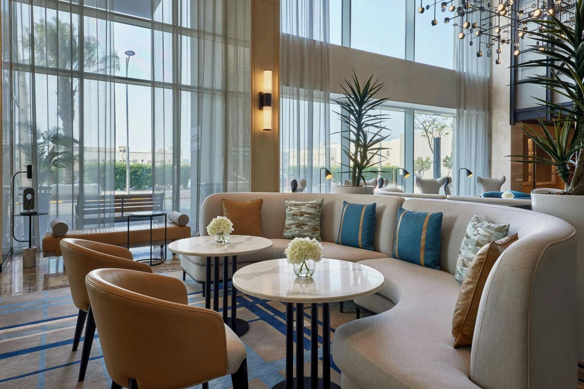 Courtyard By Marriott Jubail Hotel Екстериор снимка